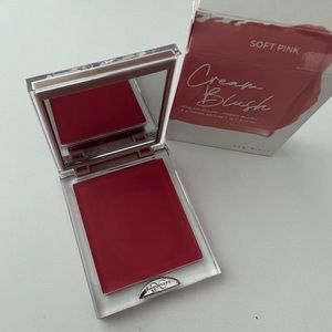 Dominique Cosmetics - Silk Tone Cream Blush Collection (Soft Pink) (NEW IN BOX)